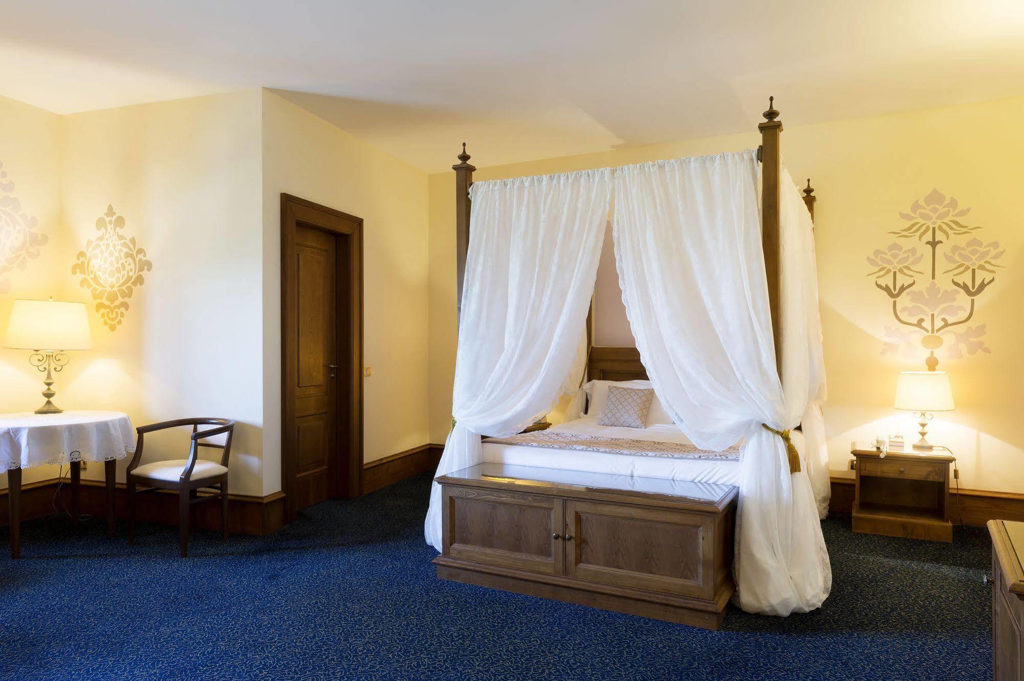 Hotel Castello Chiola Dimora Storica Loreto Aprutino Exteriér fotografie