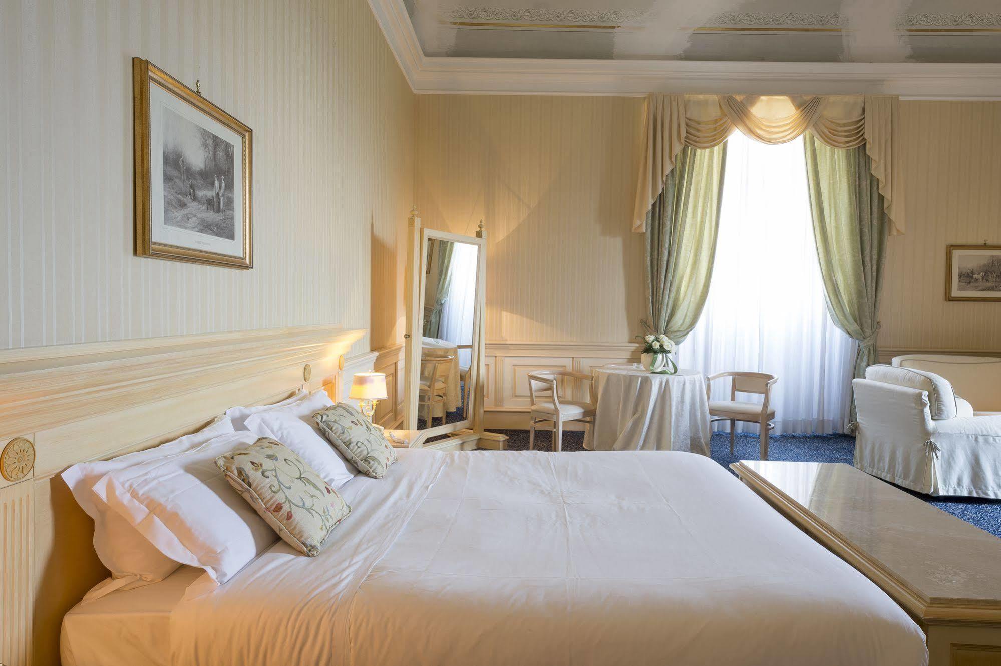 Hotel Castello Chiola Dimora Storica Loreto Aprutino Exteriér fotografie